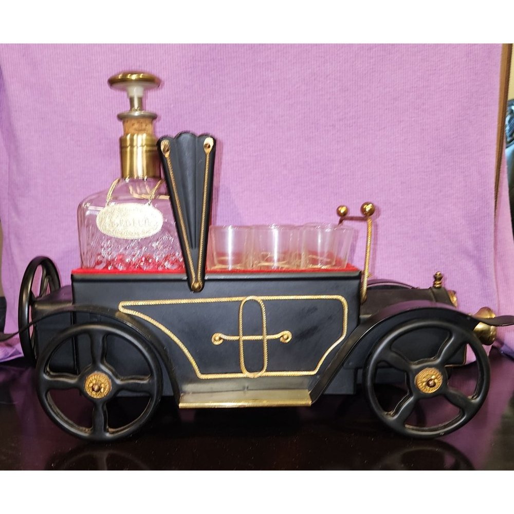 Old Ford Model T Vintage Mini Bar Decanter Set Shot Glasses
